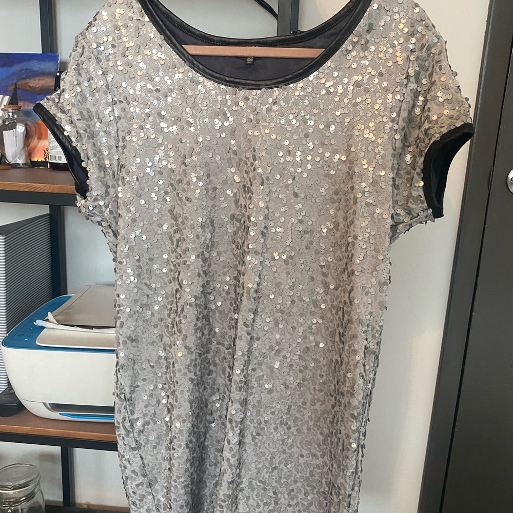 VICTORIA’s SECREt DRESS